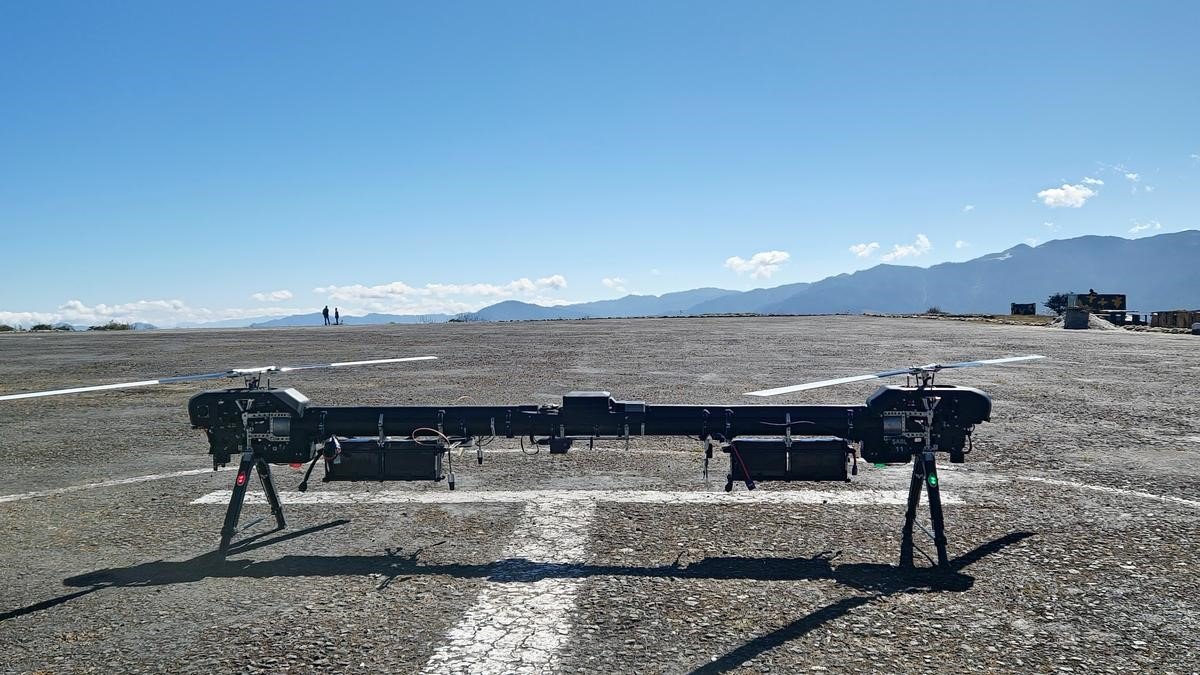 Alt text: SABAL-20 tandem rotor heavy-lift drone close-up