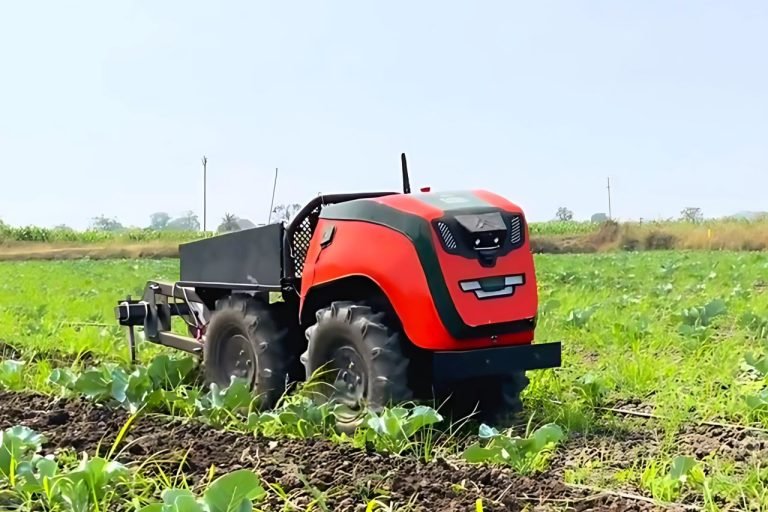FarmRobo's R1 autonomous field robot in a crop row