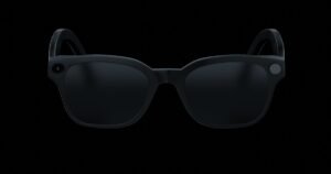 QWR HUMBL AI smart glasses